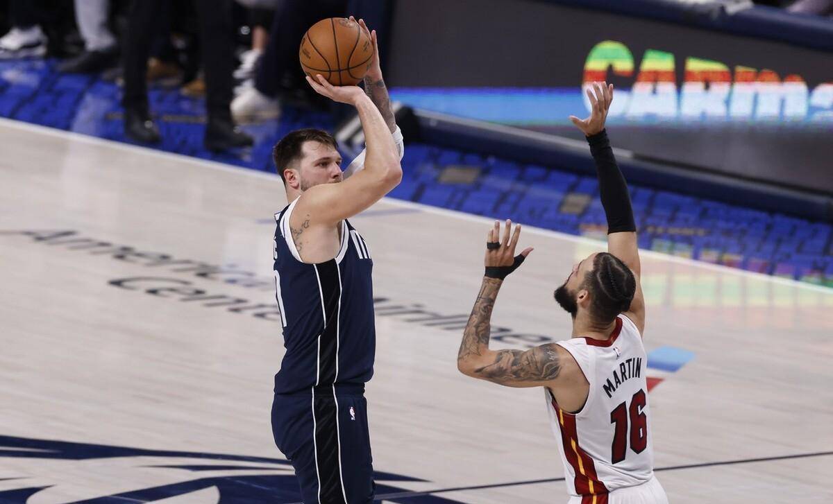 oubo注册-反败为胜引发热议！，东契奇在独行侠比赛中出色发挥全场沸腾不已的简单介绍